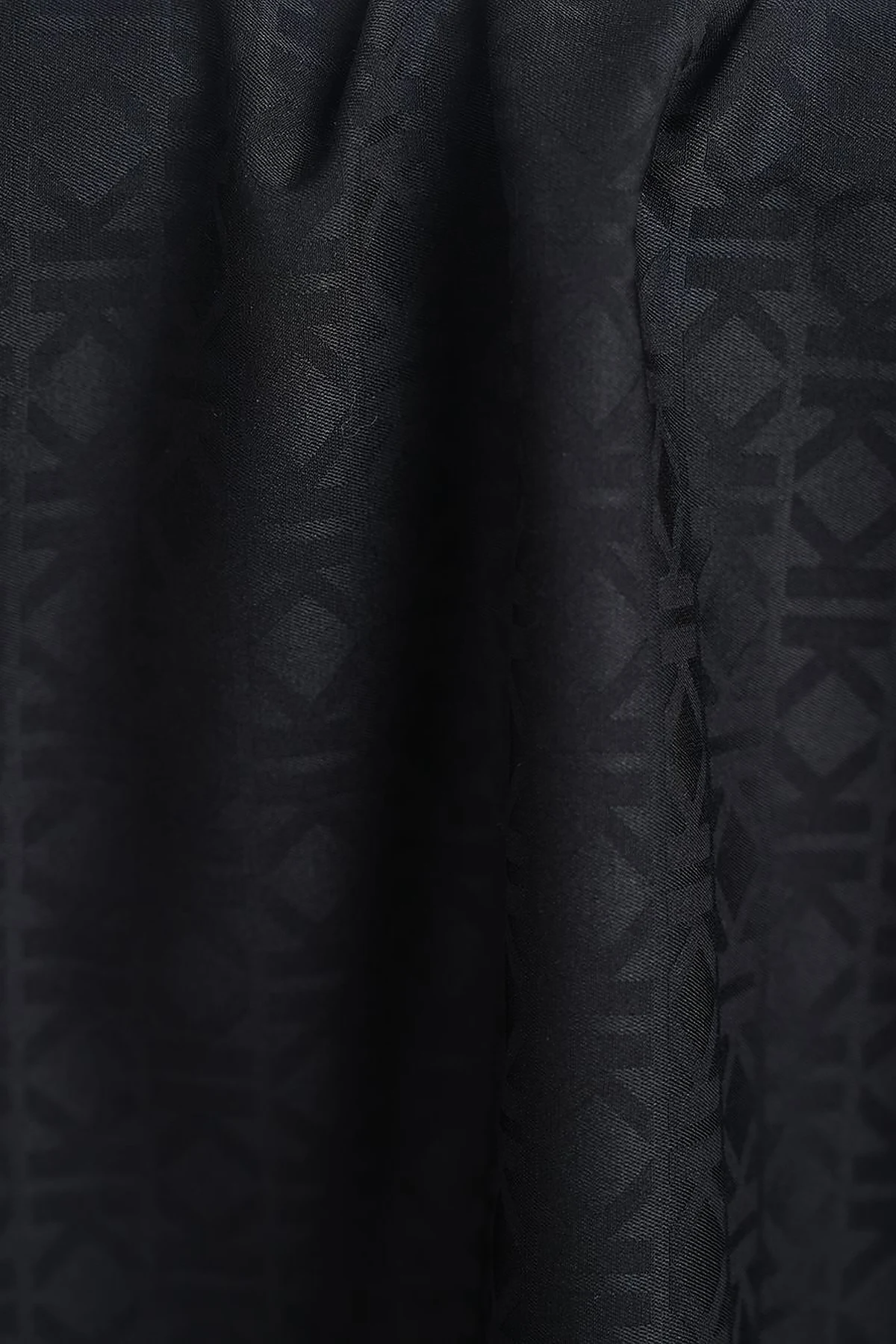 K Logo Woven Scarf Black