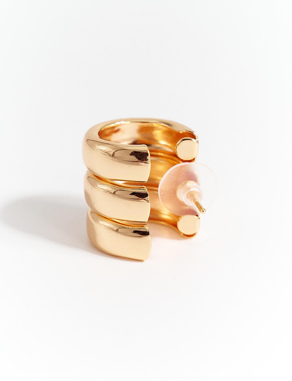 Multiple Ring Form Earrings Gold
