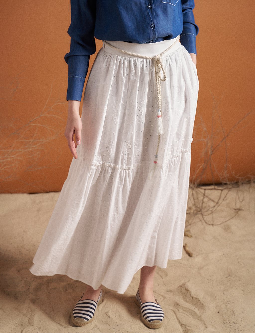Layered embroidered skirt shop