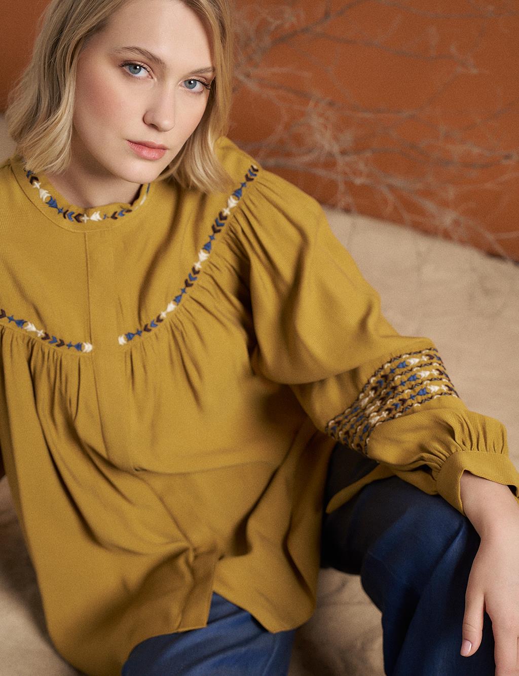 Embroidery Detailed Judge Collar Tunic Oliv