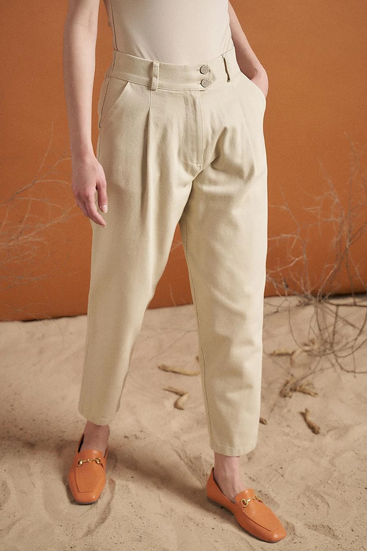 Pleated High Waist Denim Pants Cream
