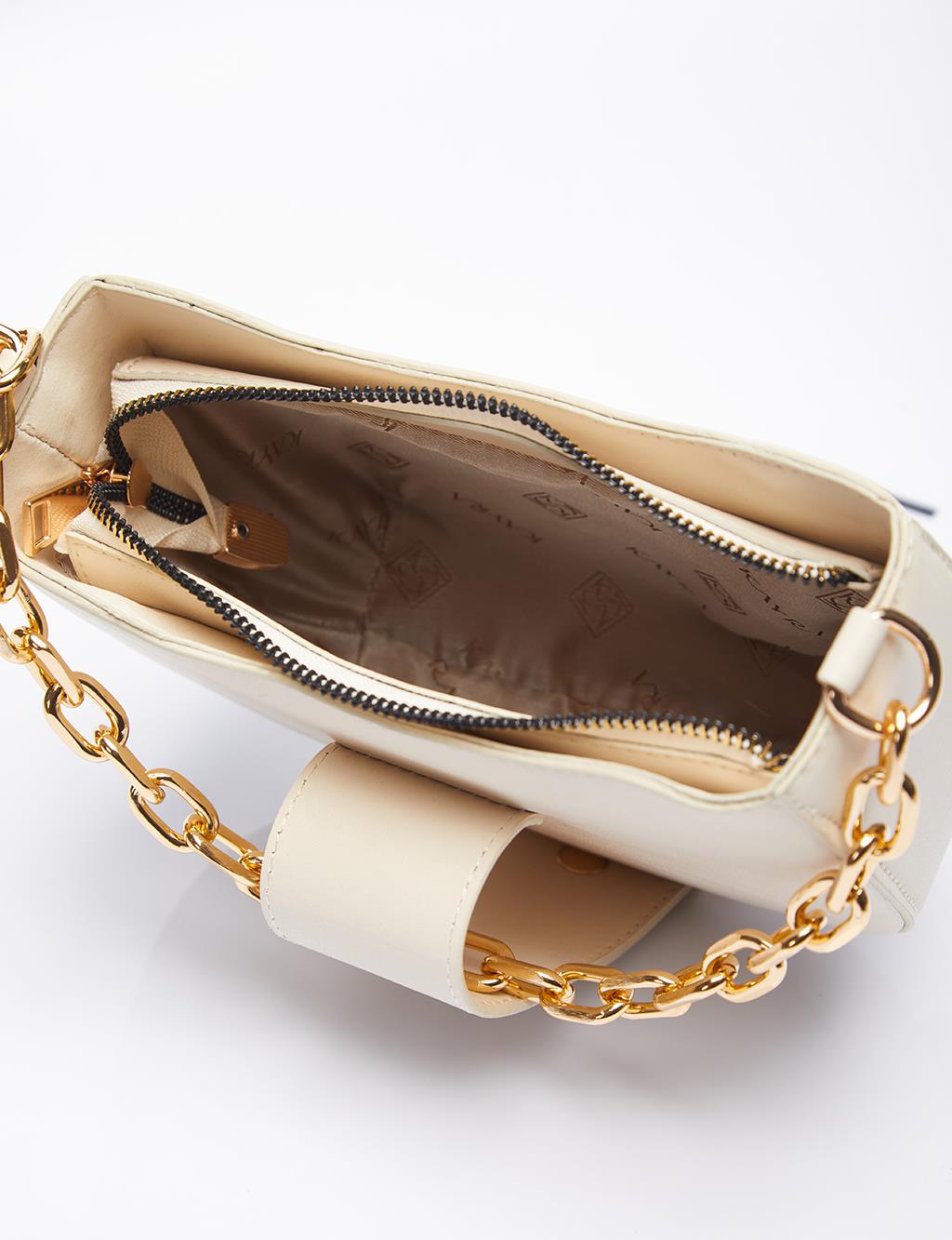 Chain Detailed D Form Bag Cream