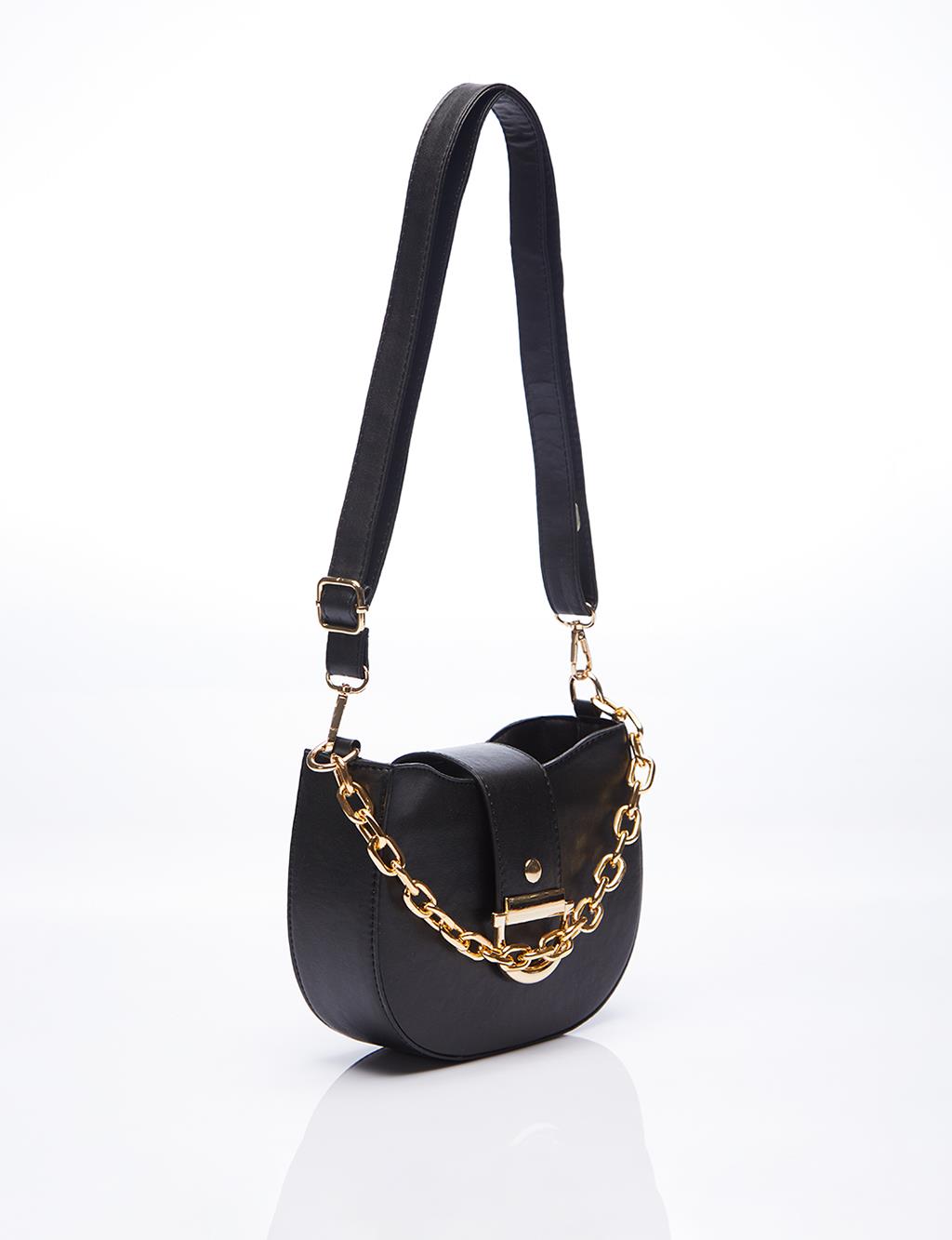 Chain Detailed D Form Bag Black