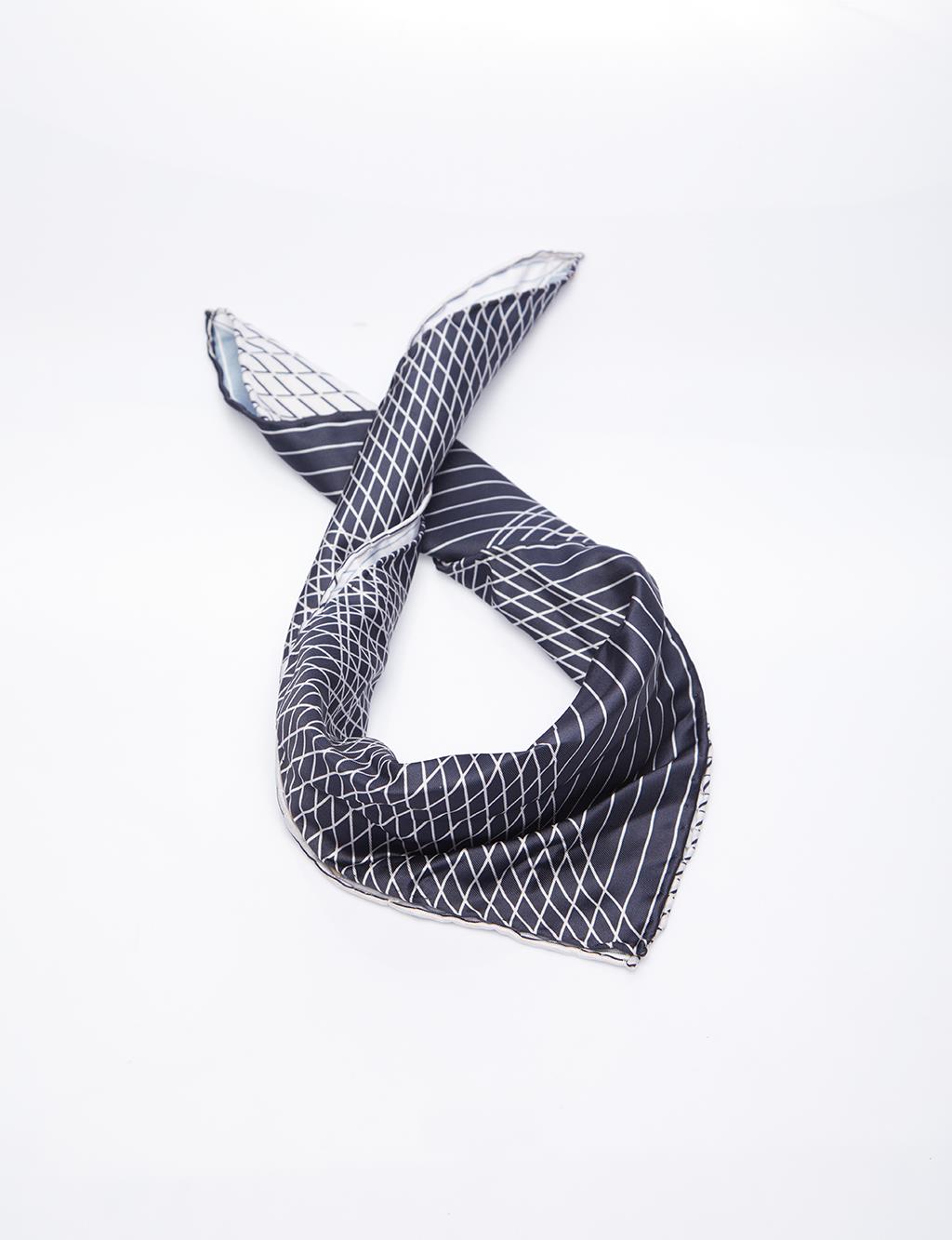 Geometric Patterned Scarf Black-Optical White