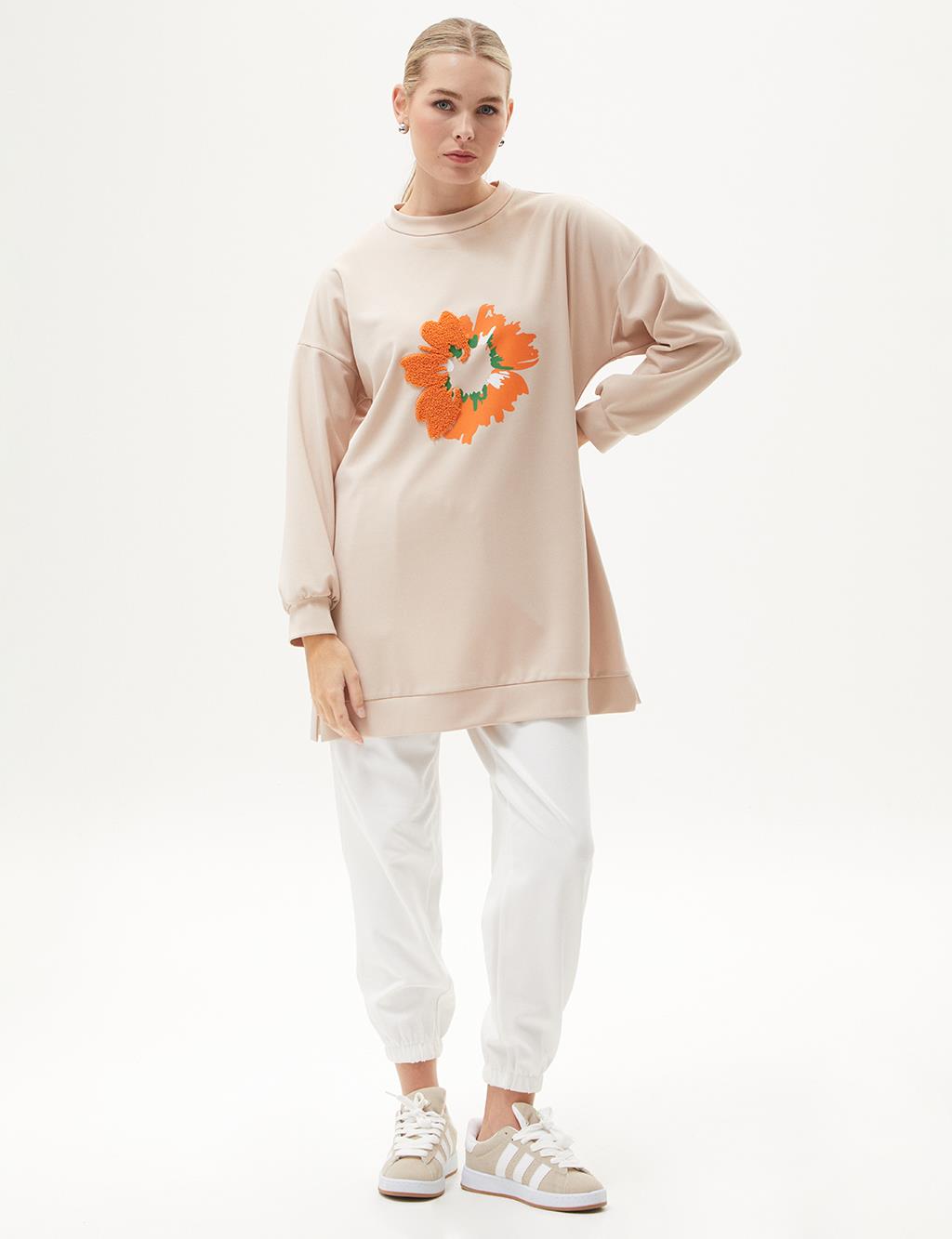 Embroidered Detail Sweatshirt Stone