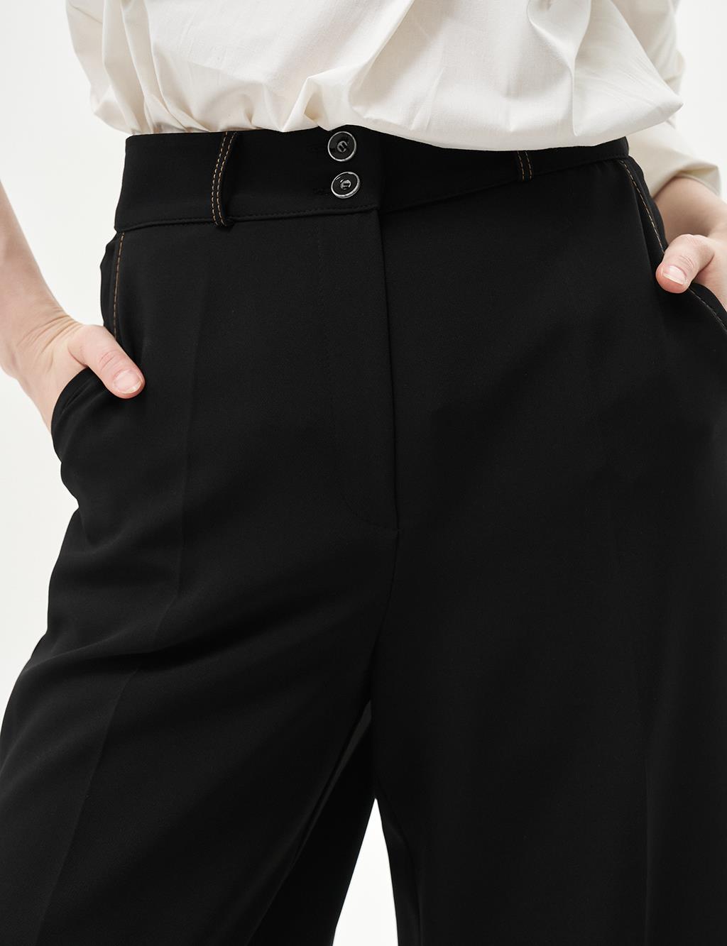 Double Button Wide-Leg Trousers in Black