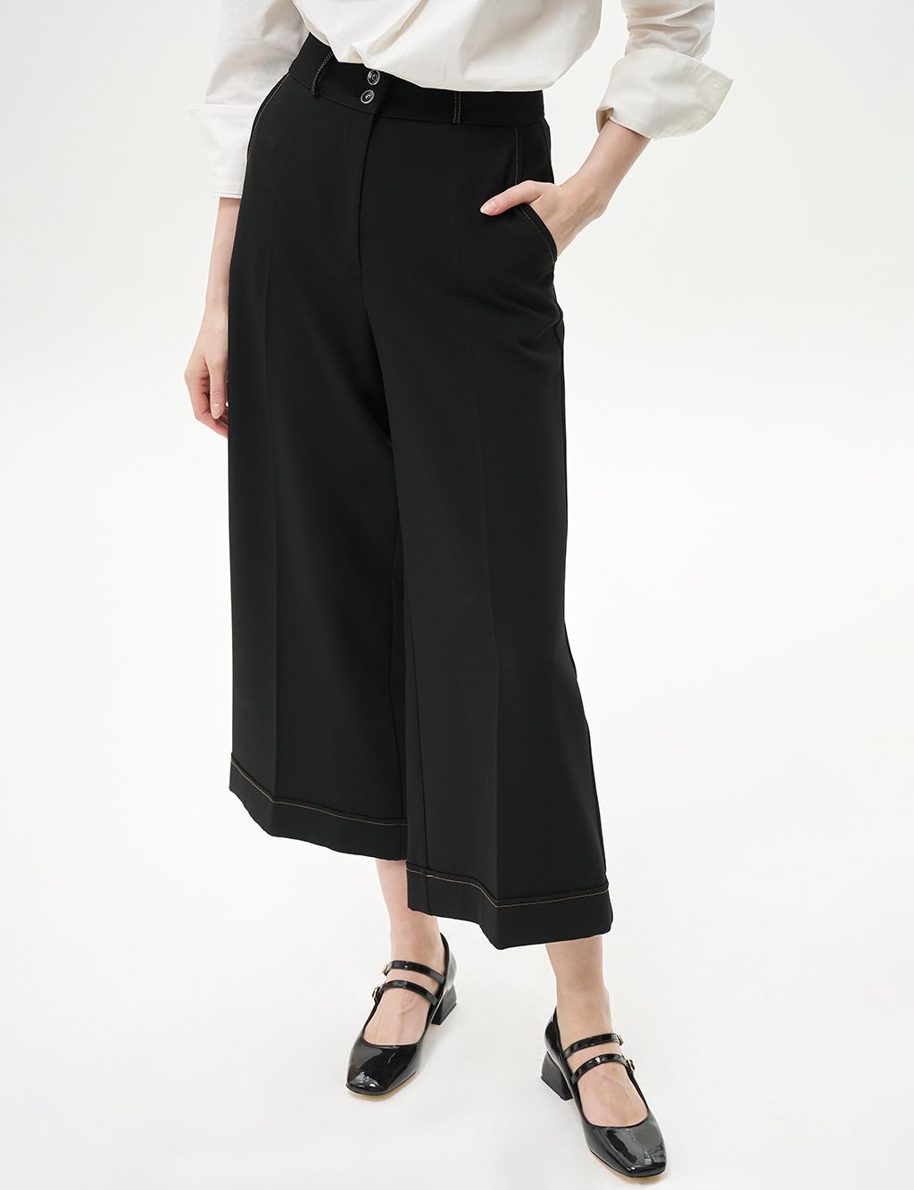 Double Button Wide-Leg Trousers in Black