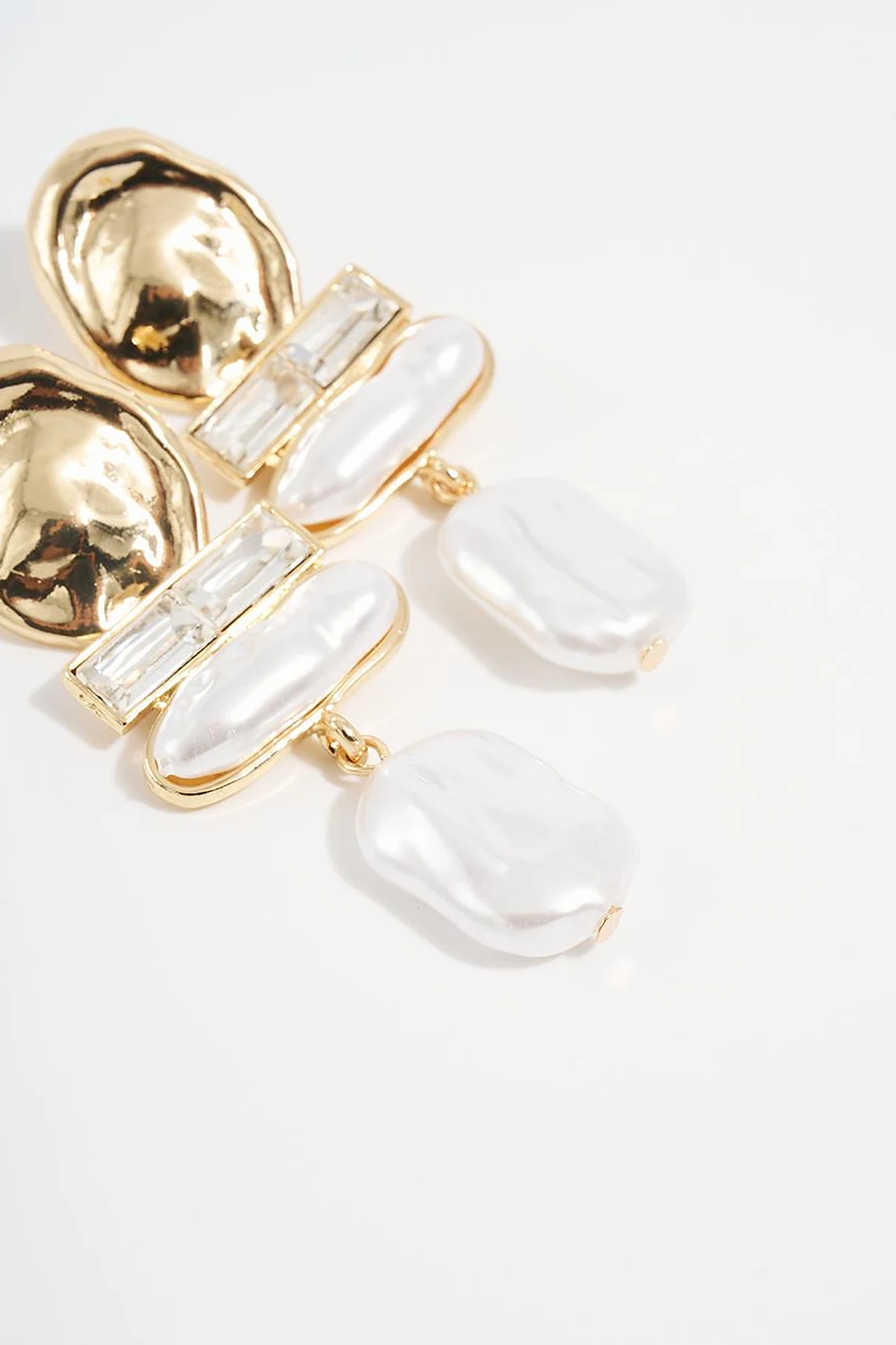 Pearl Drop Earrings Gold