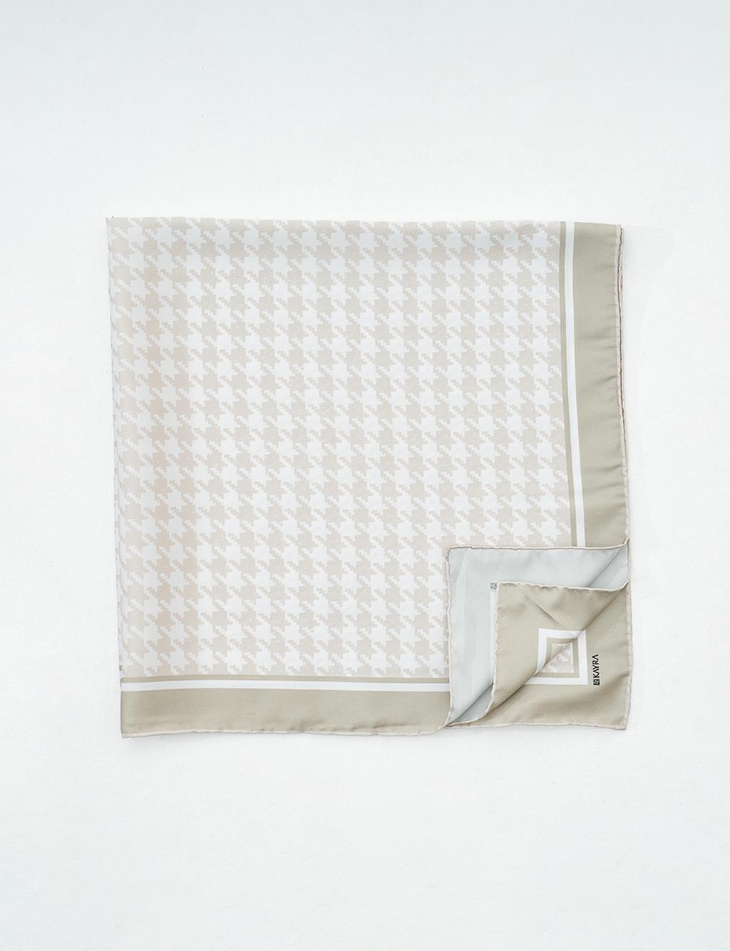 Kazayağı Desenli Eşarp Bej