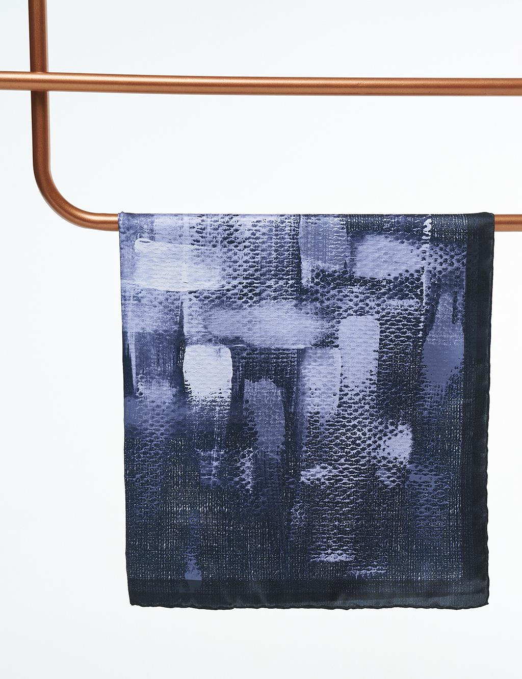 Brush Patterned Twill Scarf Black