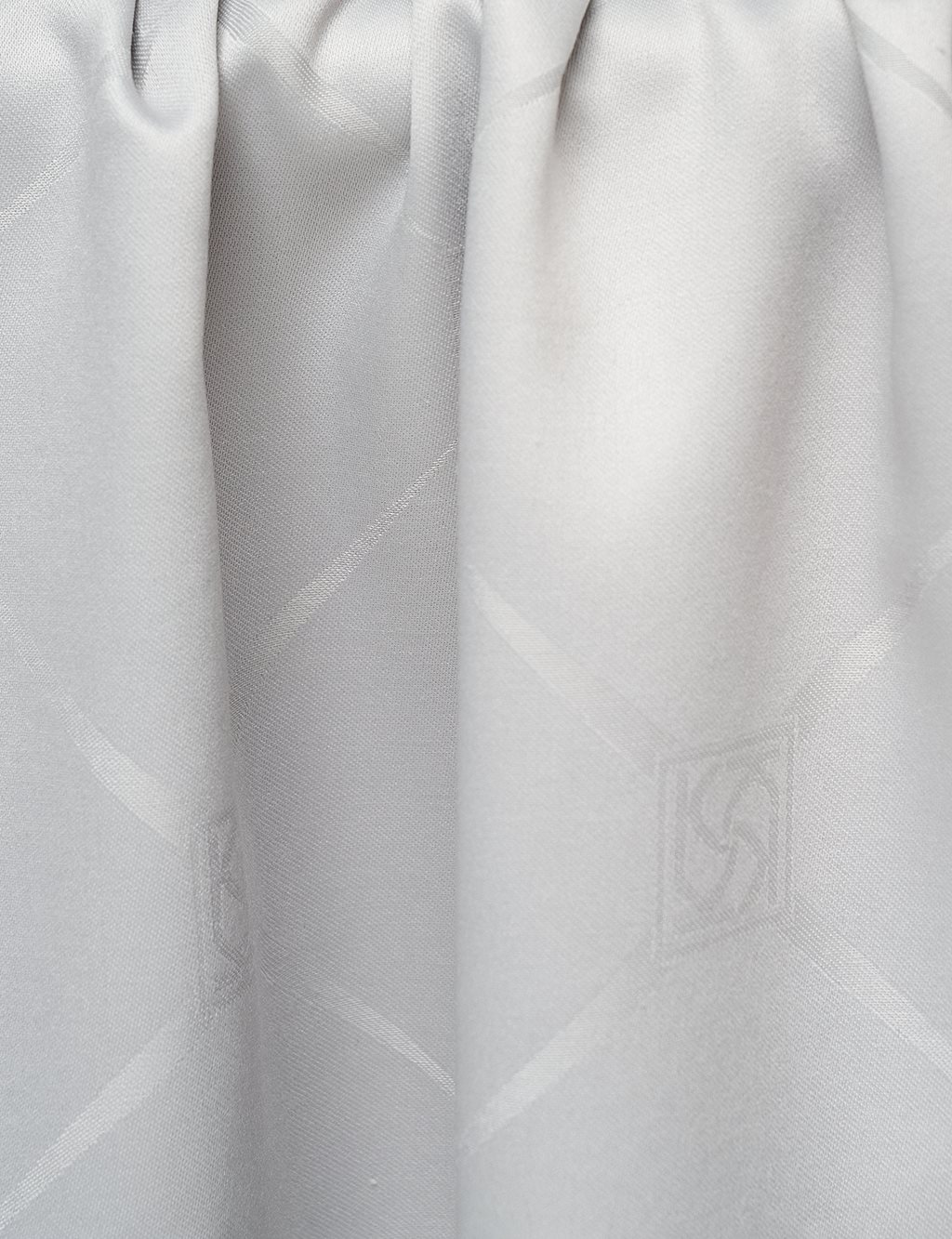 Baklava Pattern Silk Shawl Silver
