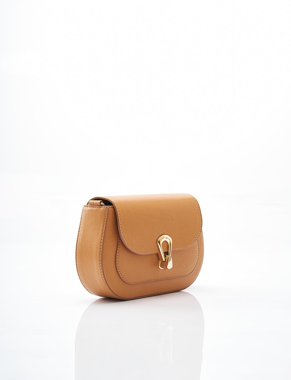 Shoulder Bag with Metal Buckle Camel