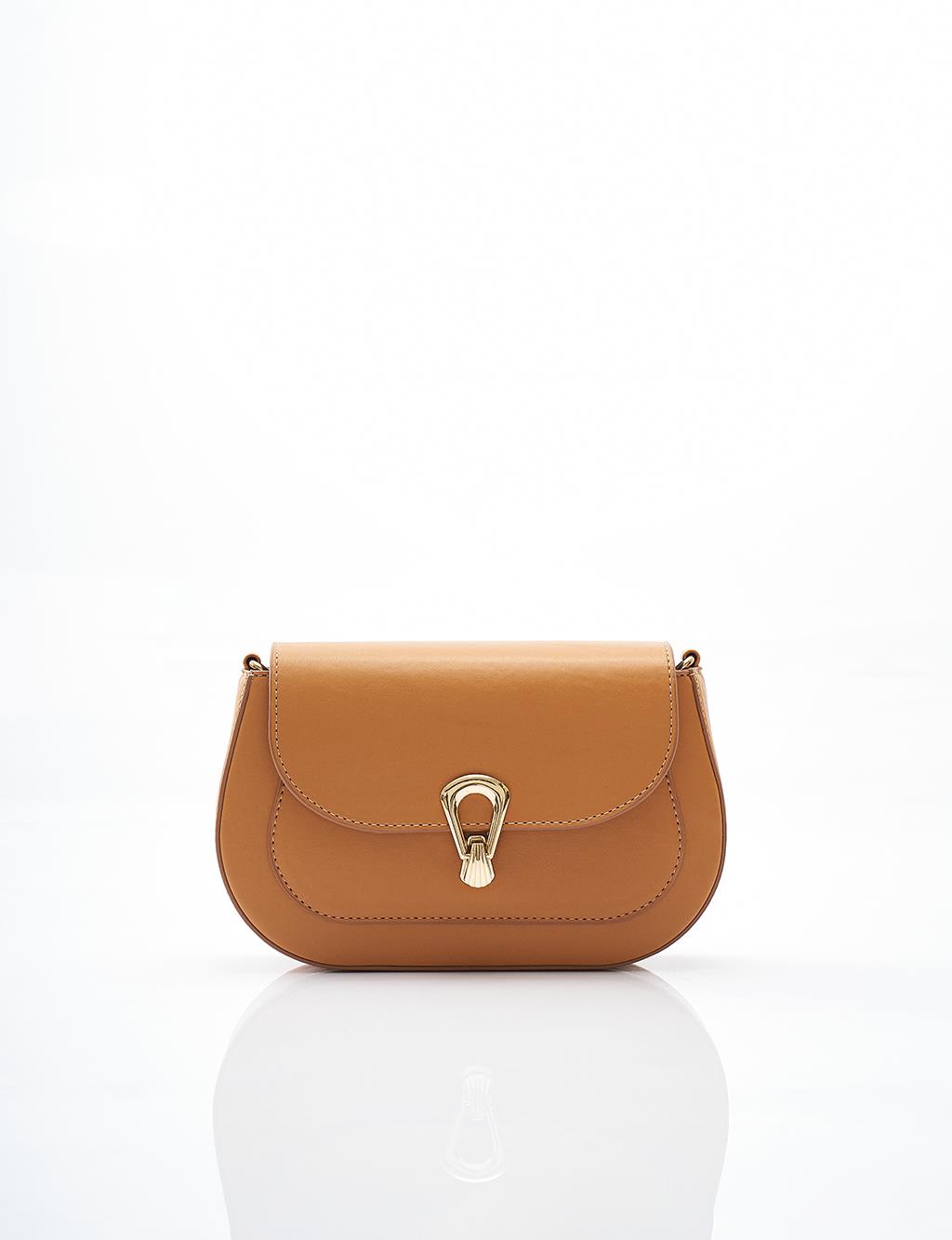 Shoulder Bag with Metal Buckle Camel