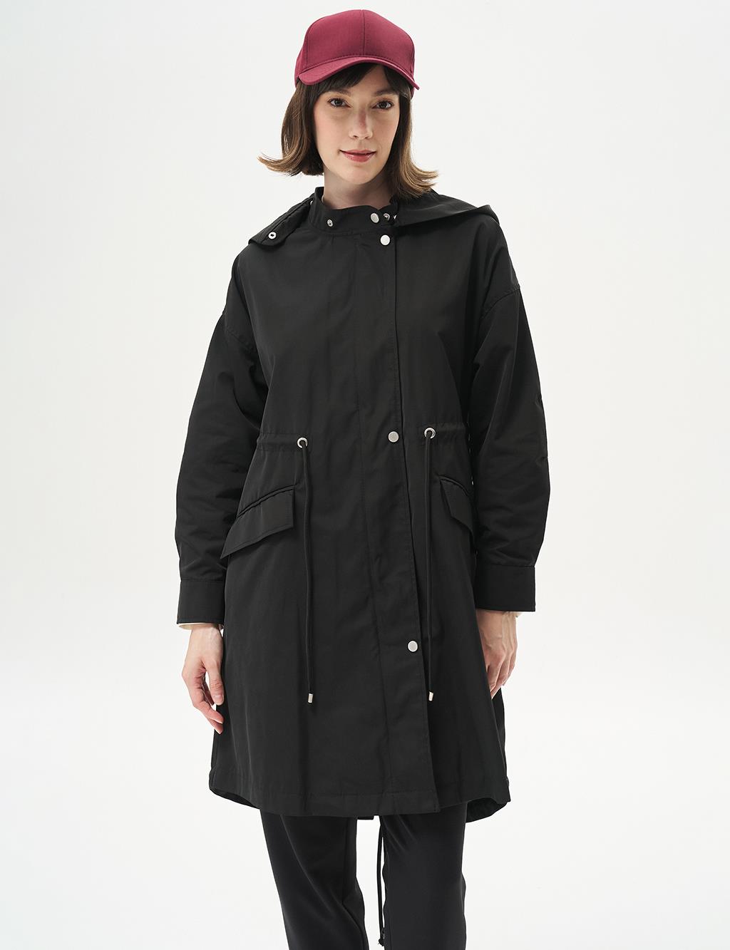 Snap-button Hooded Waist Gathered Cape Black