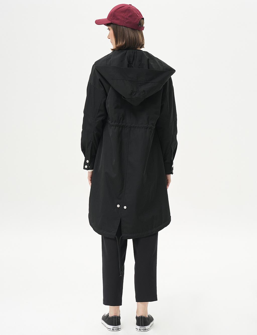 Snap-button Hooded Waist Gathered Cape Black