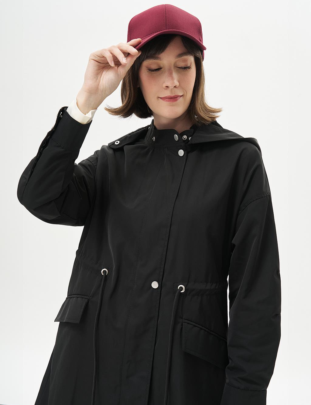 Snap-button Hooded Waist Gathered Cape Black