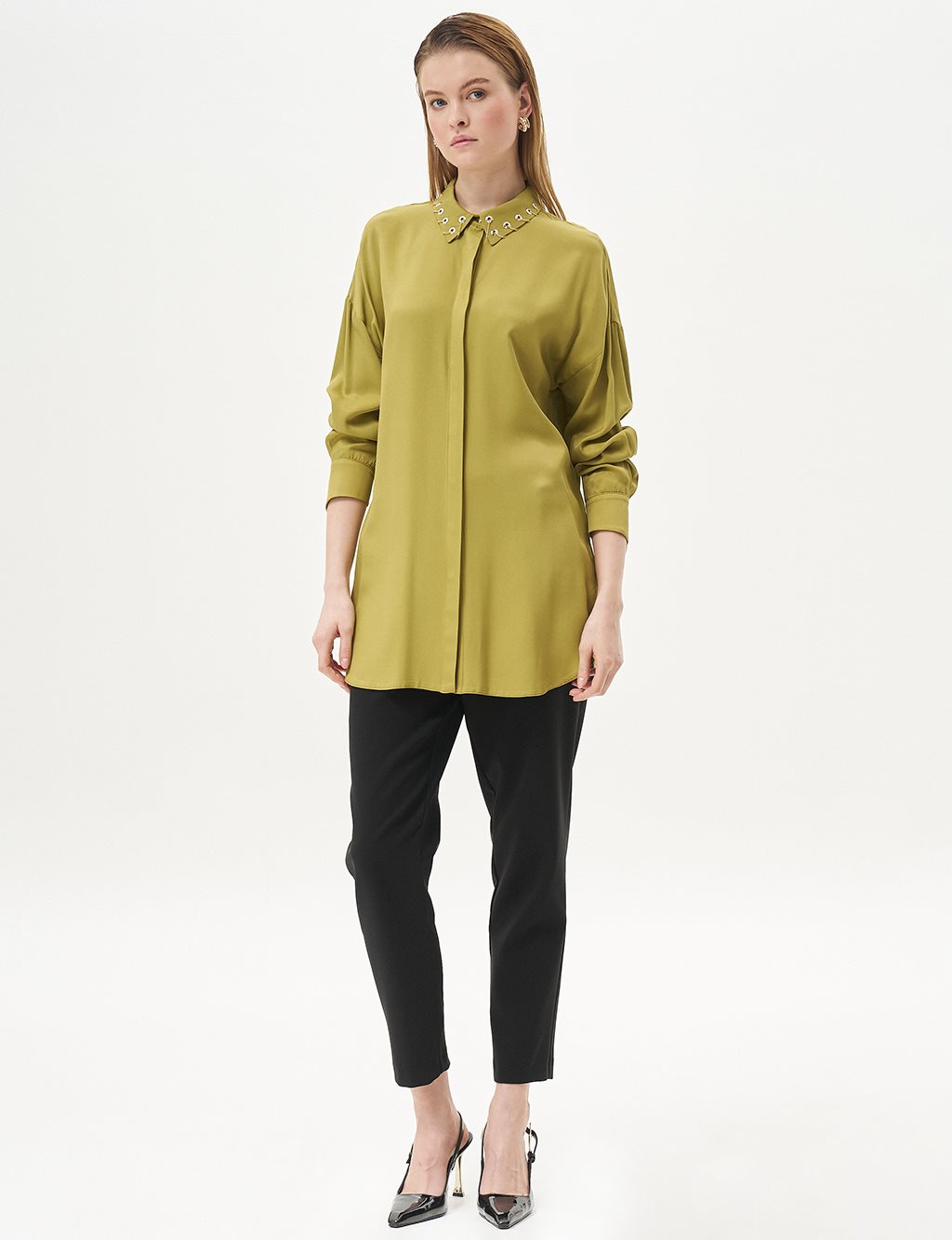 Shirt Collar Tunic with Bird Eye Detail on the Collar Khaki