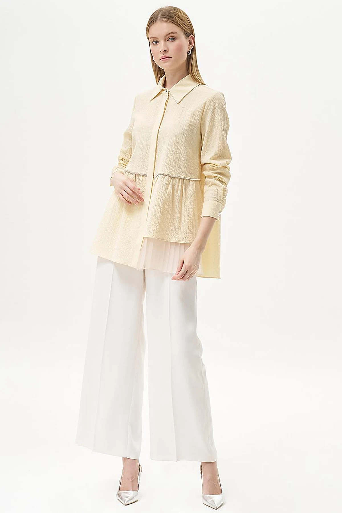 Stone-Detailed Waffle Blouse in Light Yellow