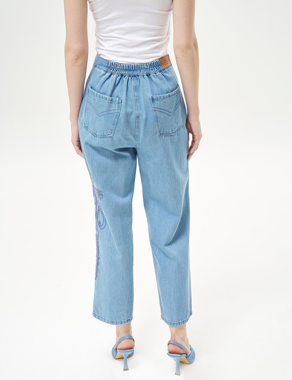 Beli Lastikli Nakış İşlemeli Denim Pantolon Mavi