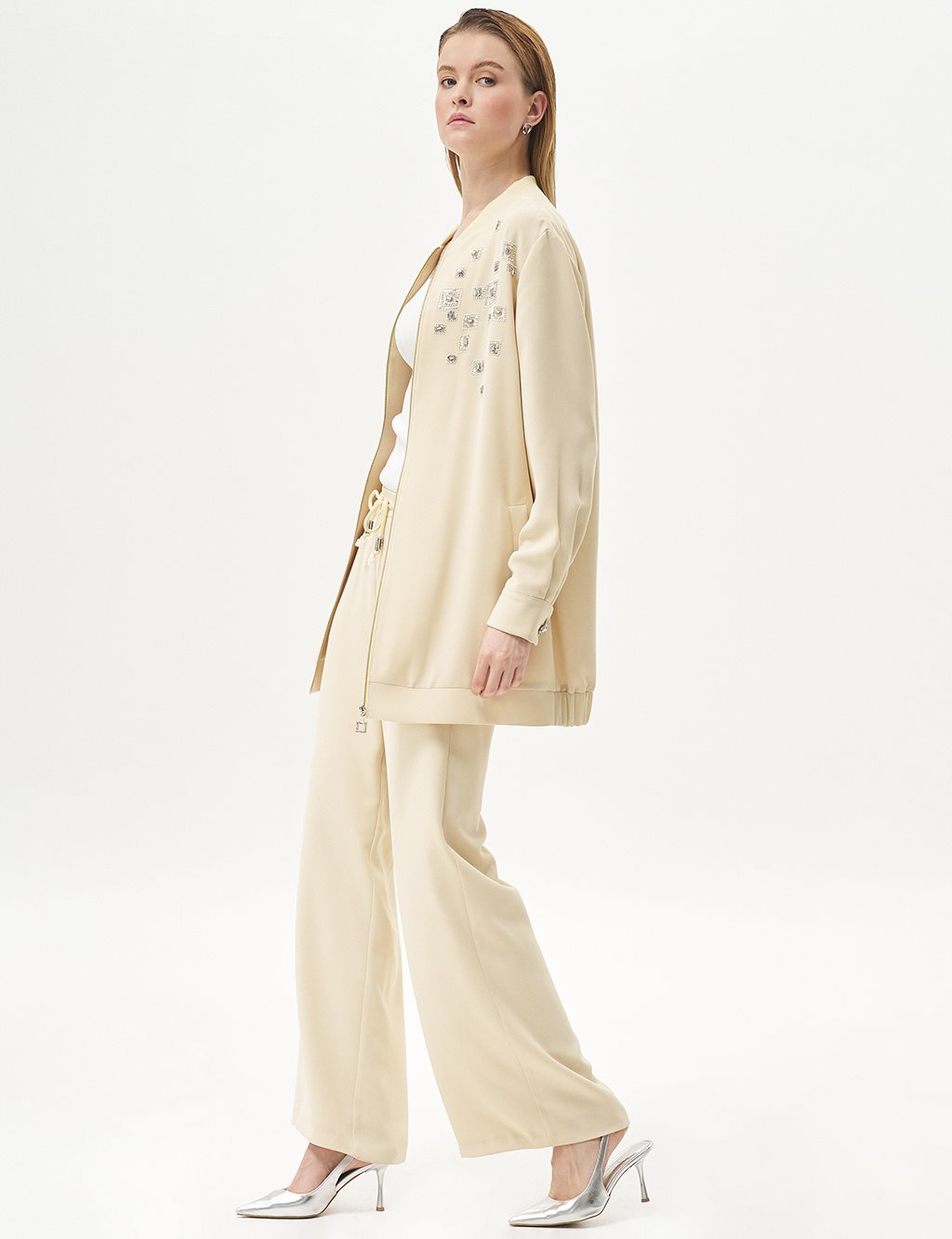 Embroidered Double Suit Light Yellow