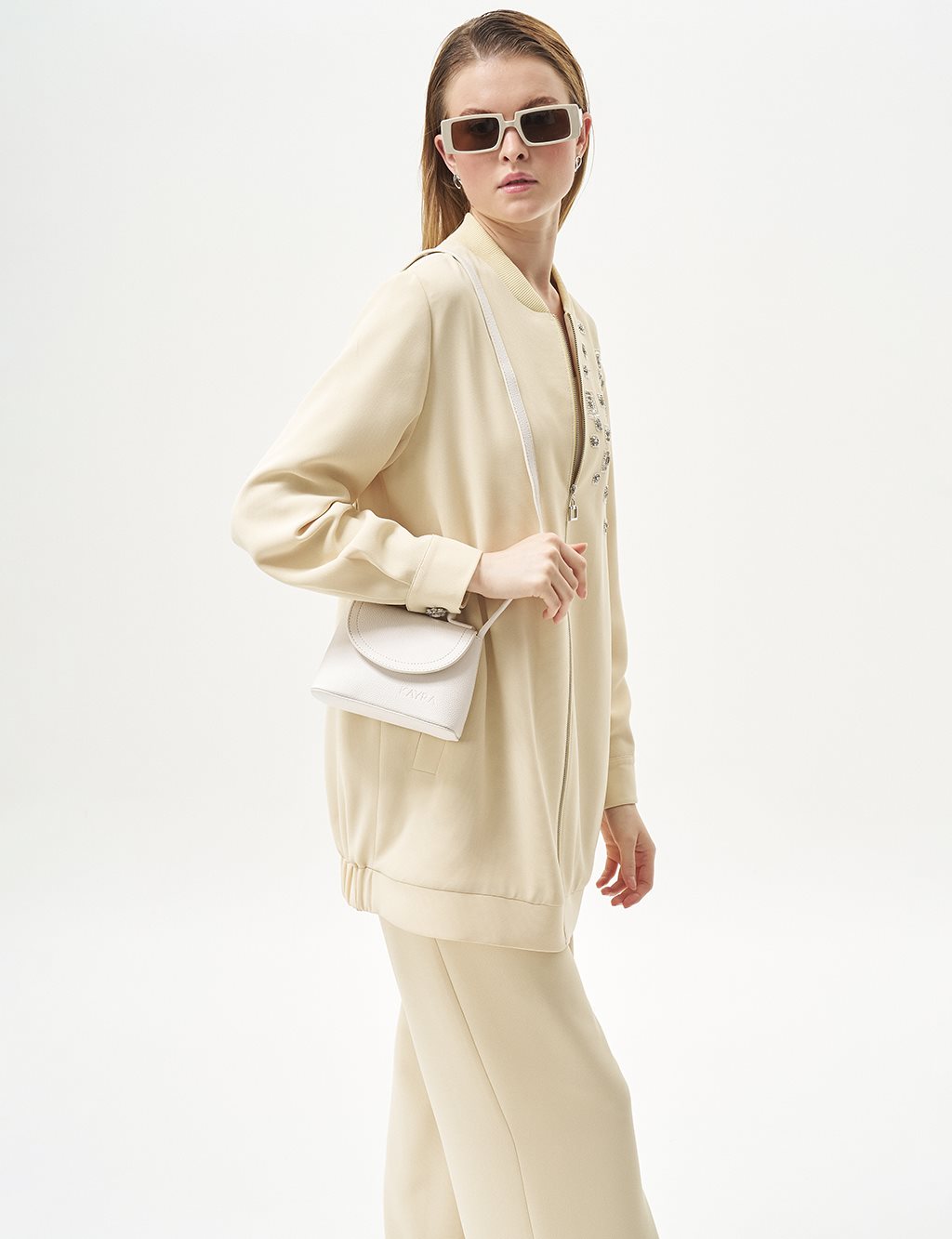 Embroidered Double Suit Light Yellow