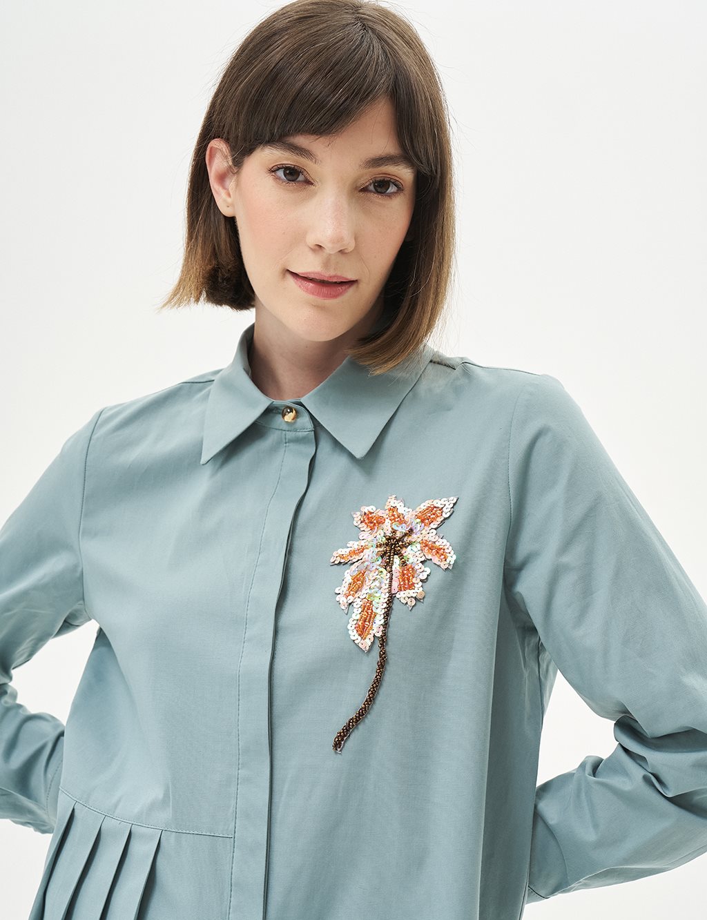 Floral Embroidered Pleated Poplin Tunic Nephti