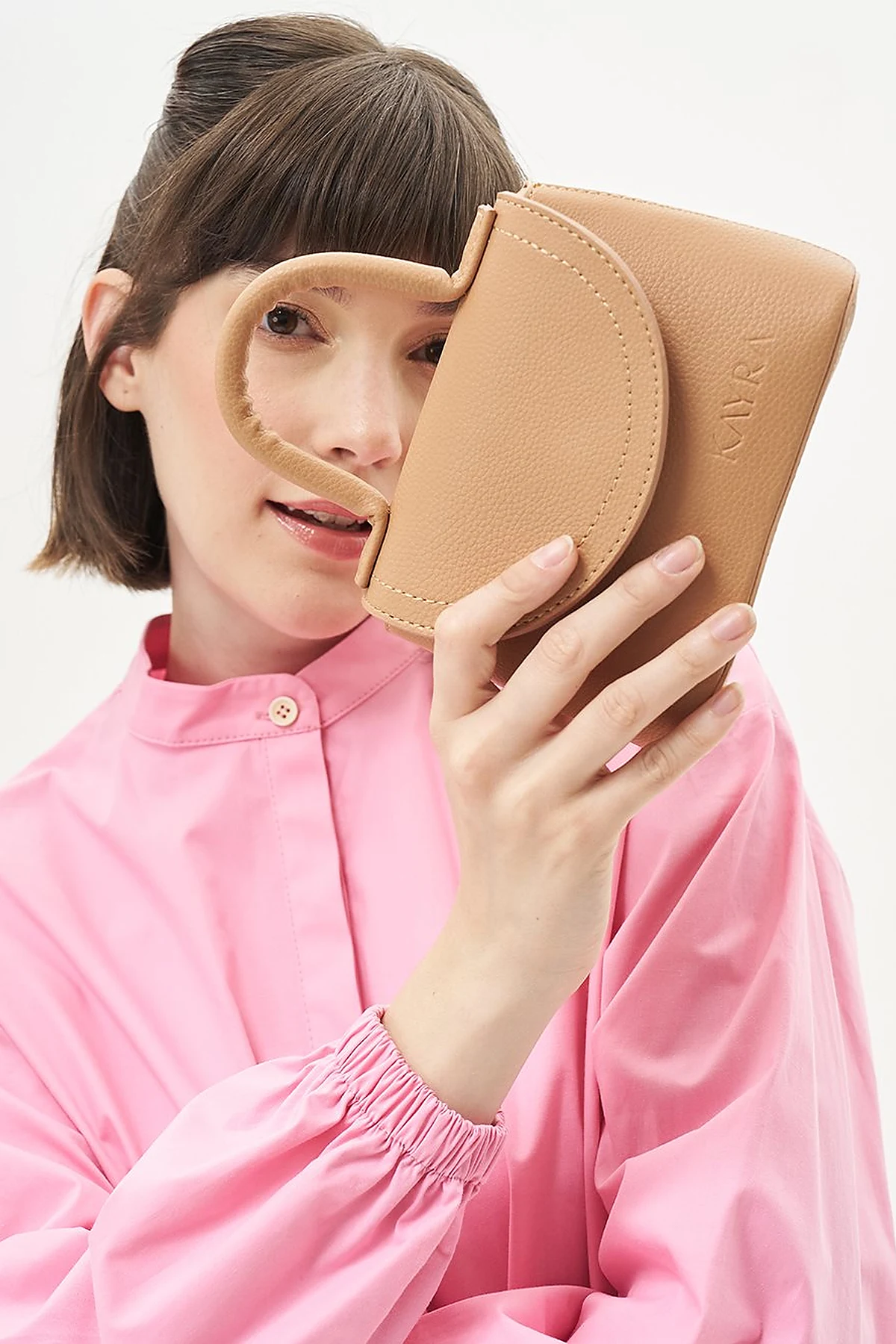 Mini Shoulder Bag in Light Brown 
