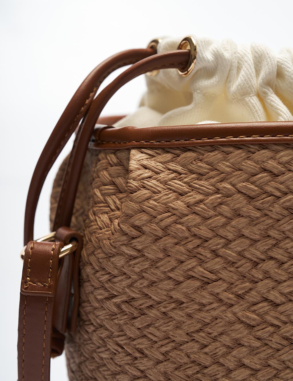  Woven Look Bucket Bag in Beige-Brown