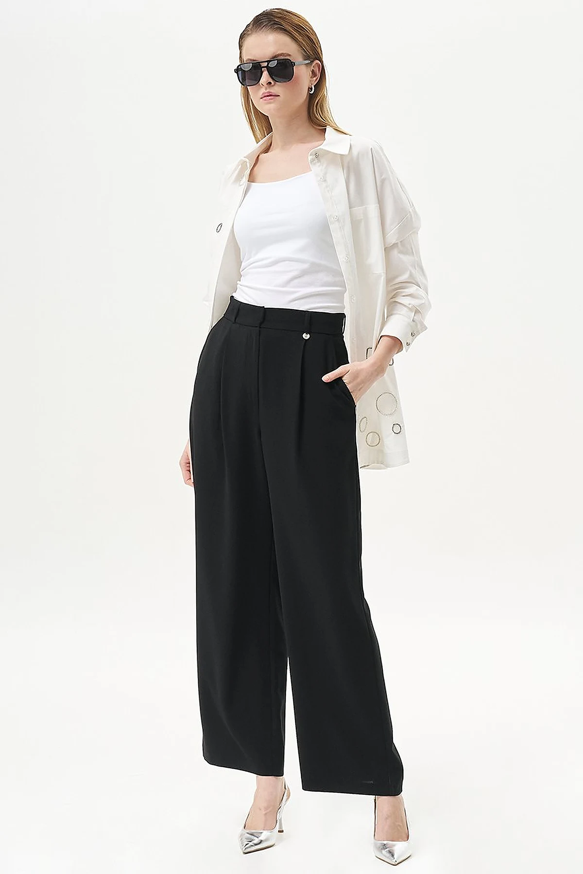 Pleated Pocket Detail Basic Pants Black