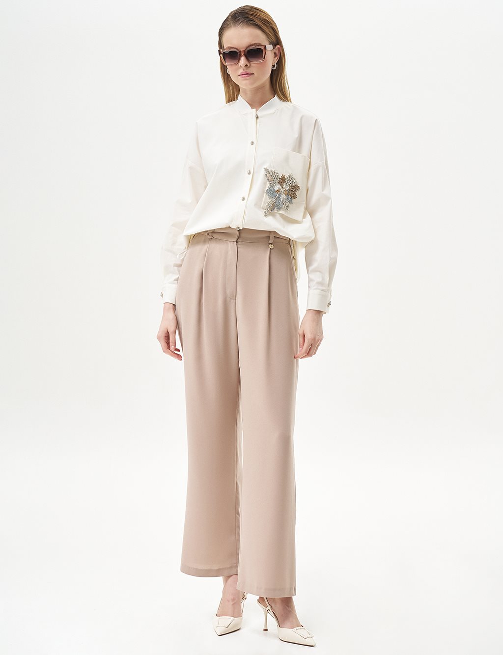 Pleated Pocket Detail Basic Pants Beige