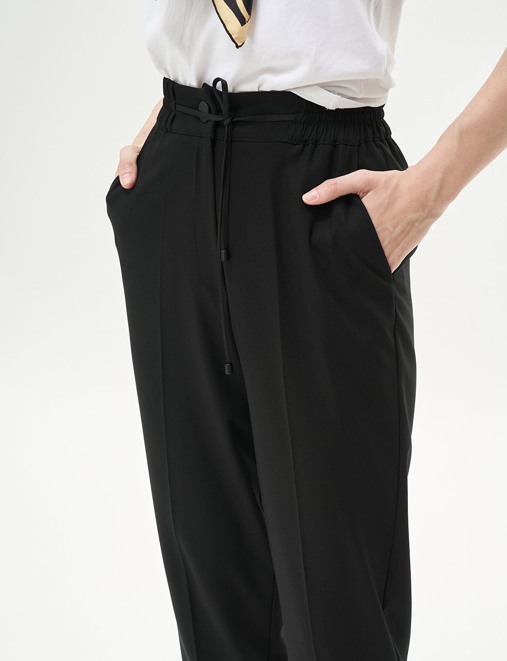 Elastic Waist Chest Trousers Black