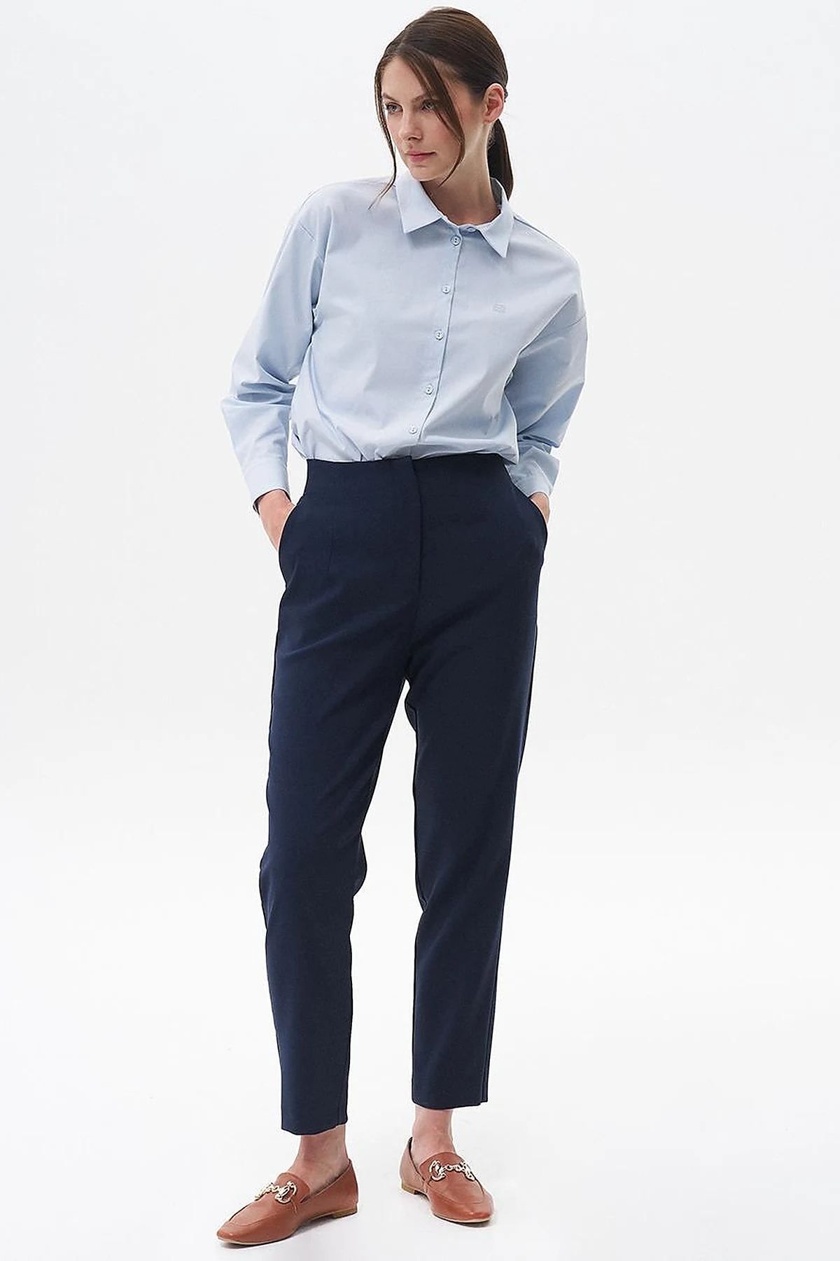 Pleated Tapered Pants Navy Blue
