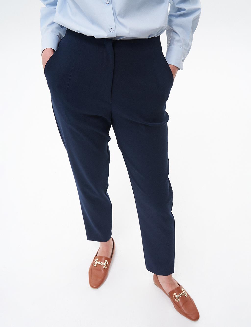 Pleated Tapered Pants Navy Blue