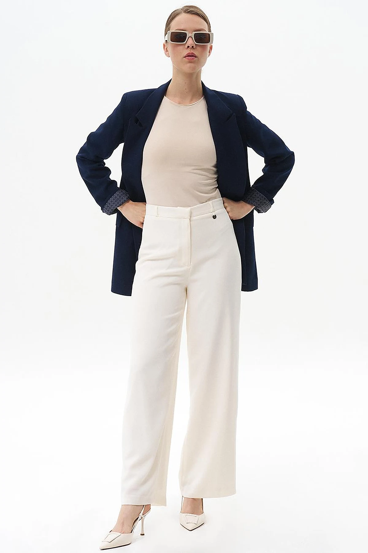 Basic Wide-Leg Crepe Pants Ecru