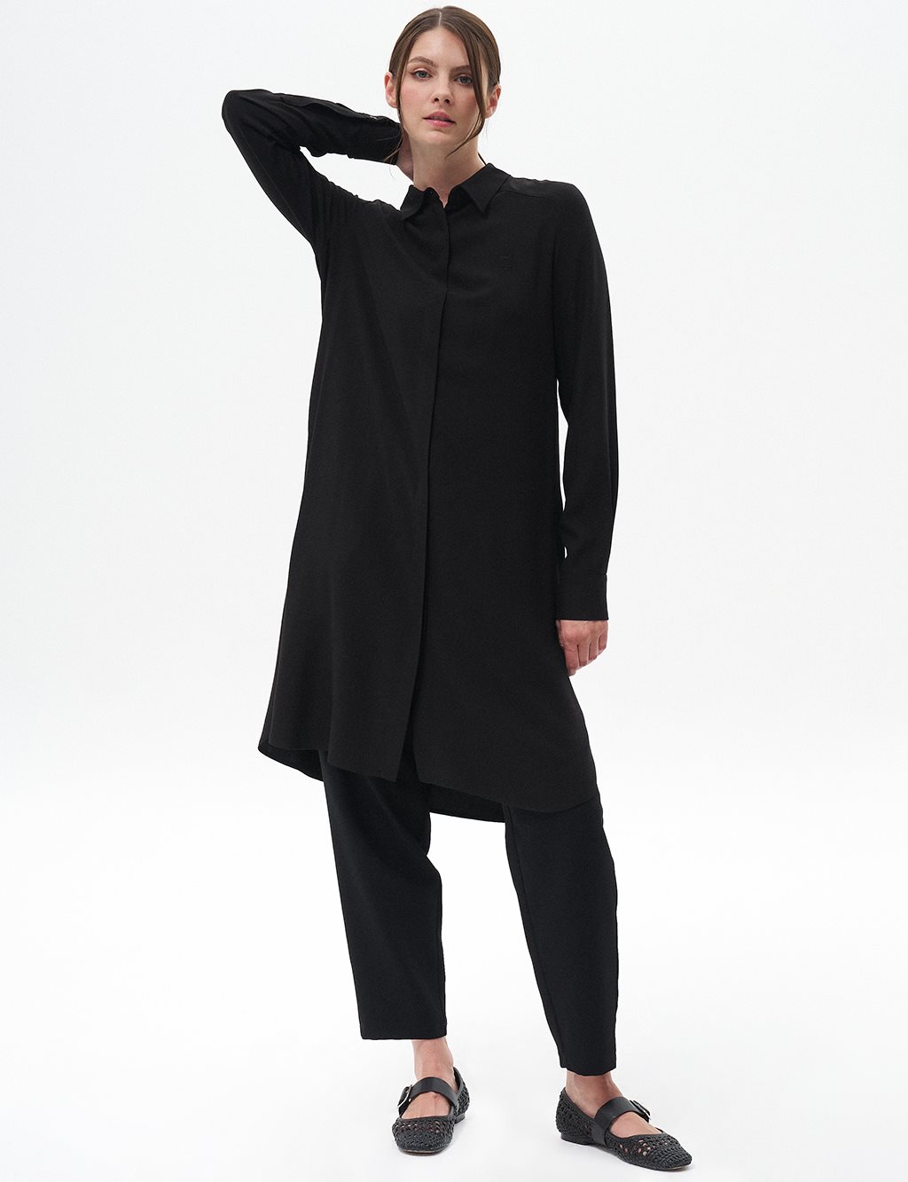 Hidden Placket Long Basic Tunic Black