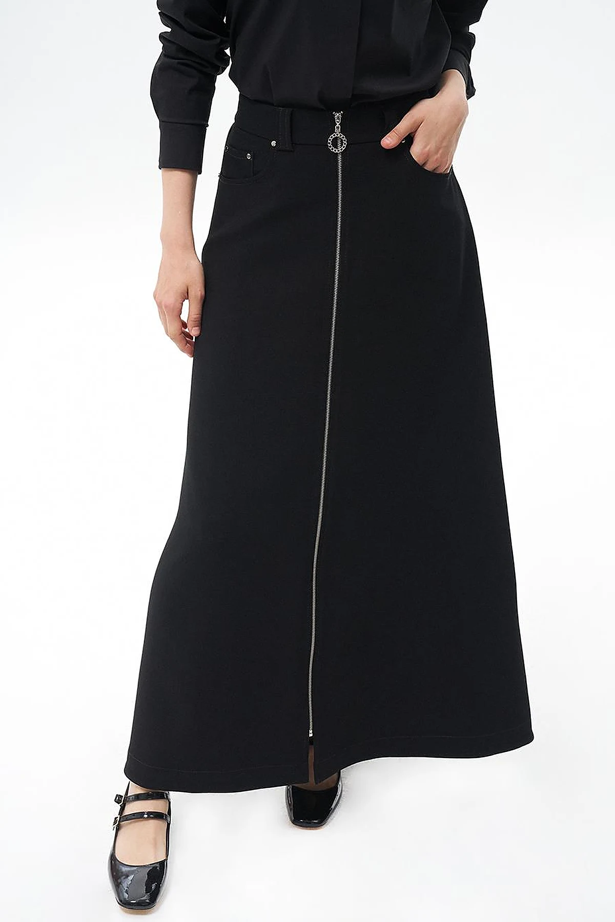 Metal Accessory Flared Skirt Black 
