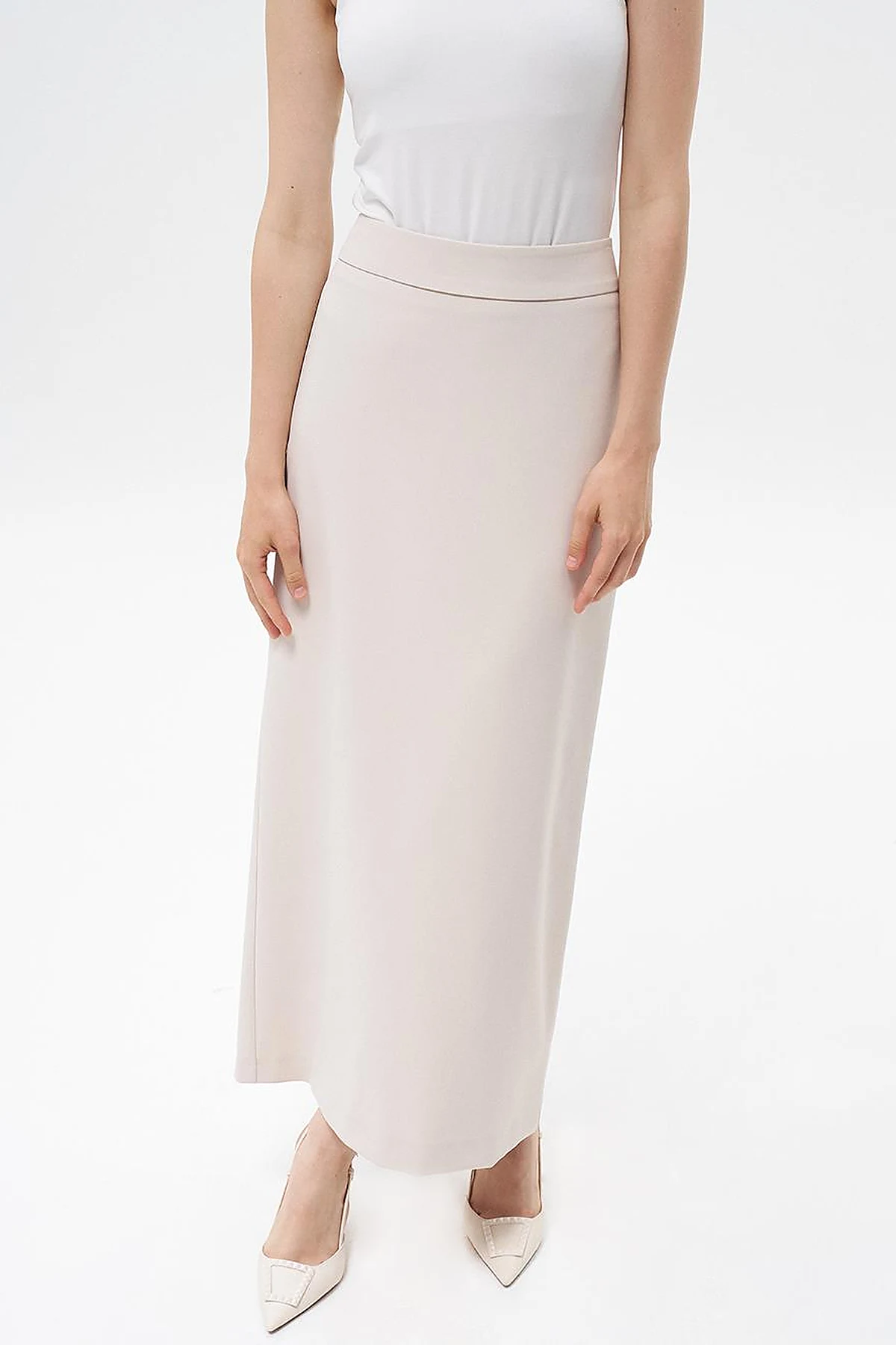 Skirt with Hidden Slit Detail Stone 