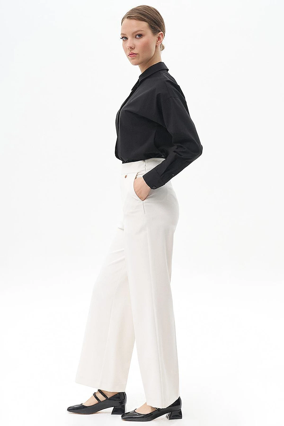 Pressed Crease Wide-Leg Pants Ecru