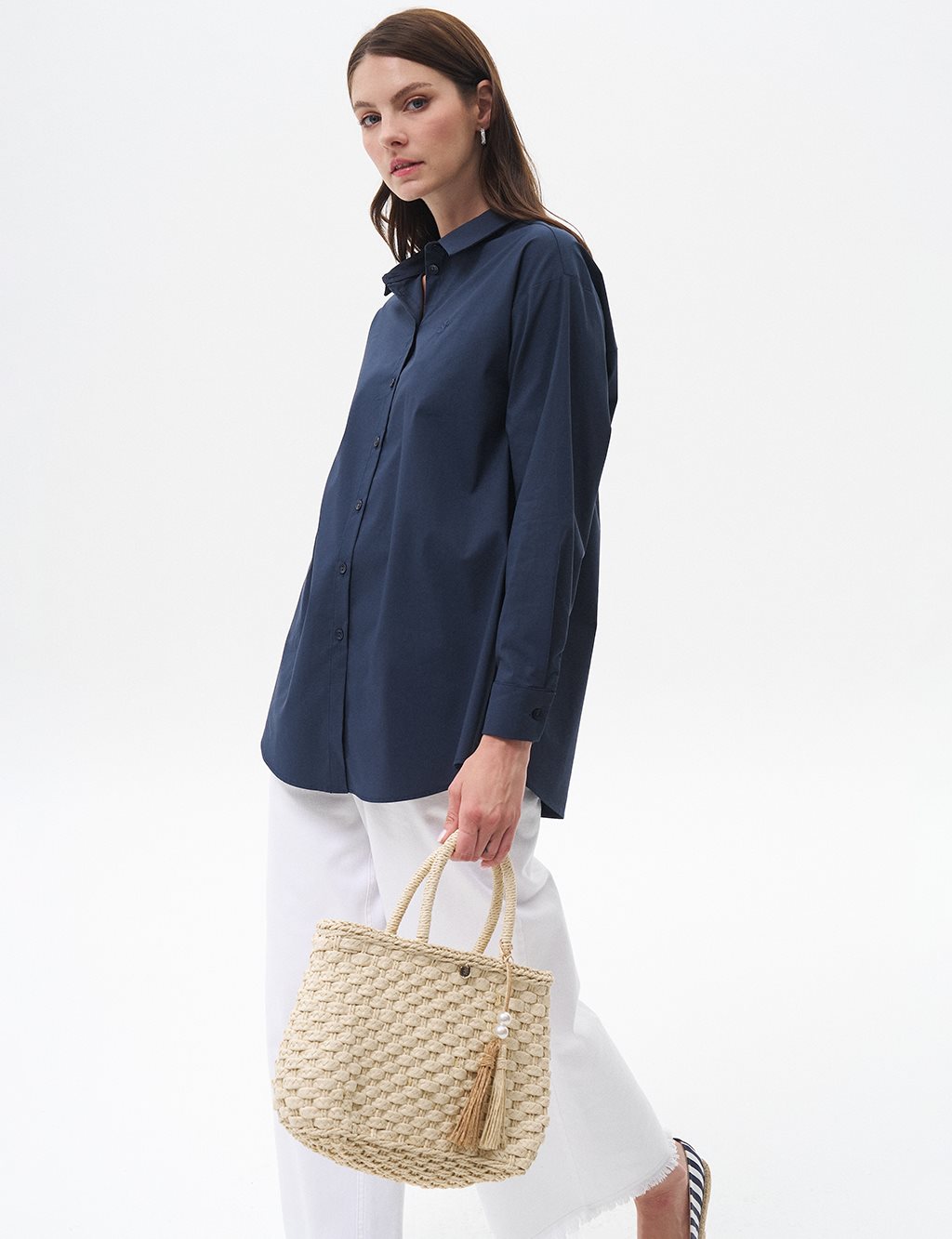 Pearl Detailed Straw Bag Cream