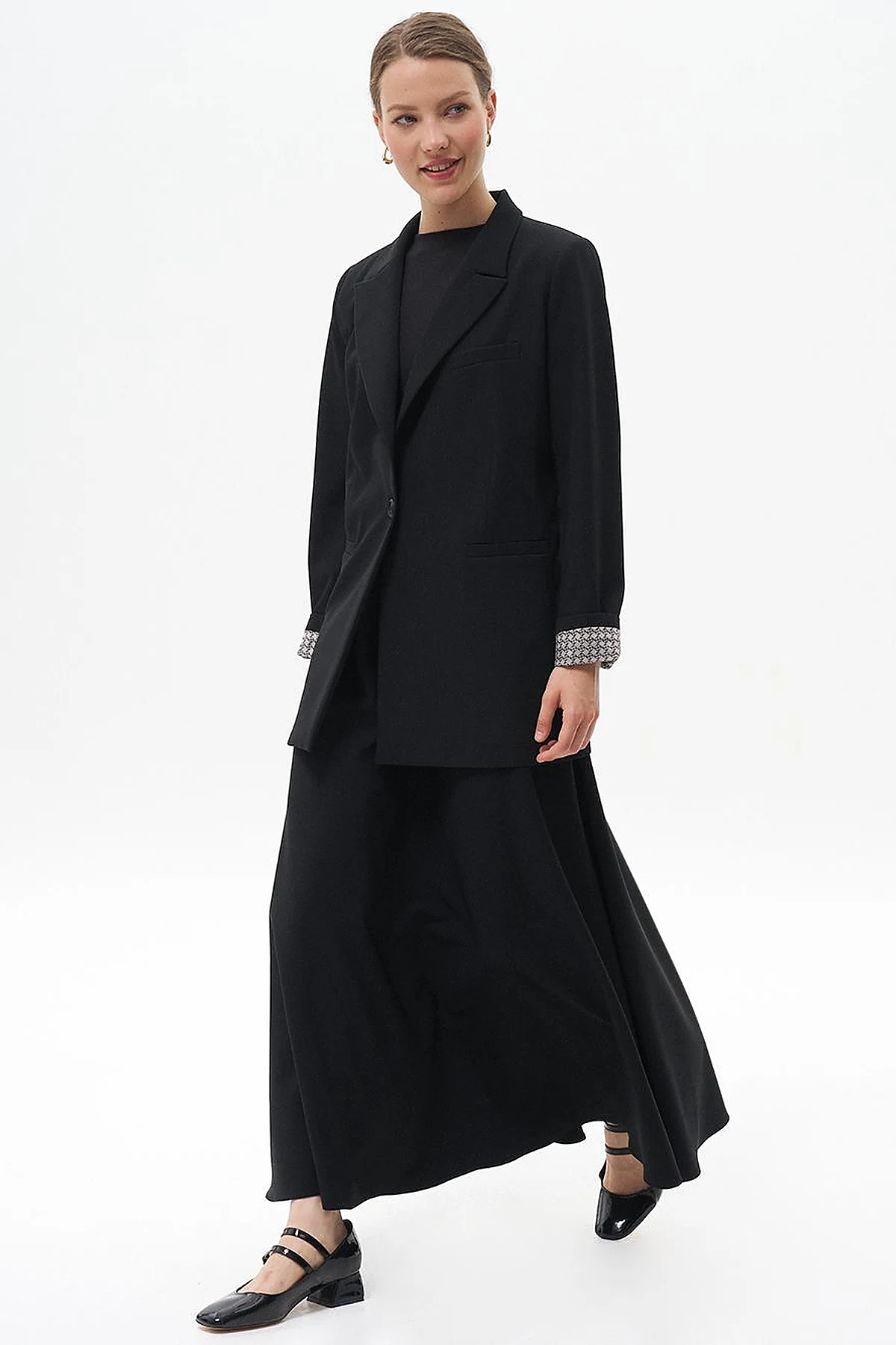Basic Flared Skirt Black