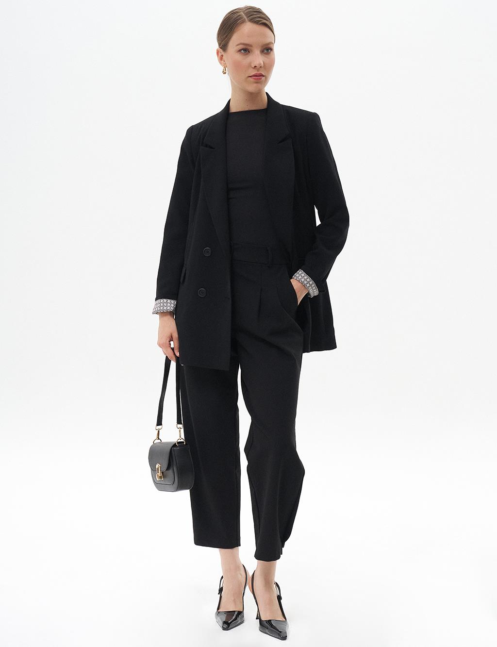 Pleated Accessory Detailed Trousers Black