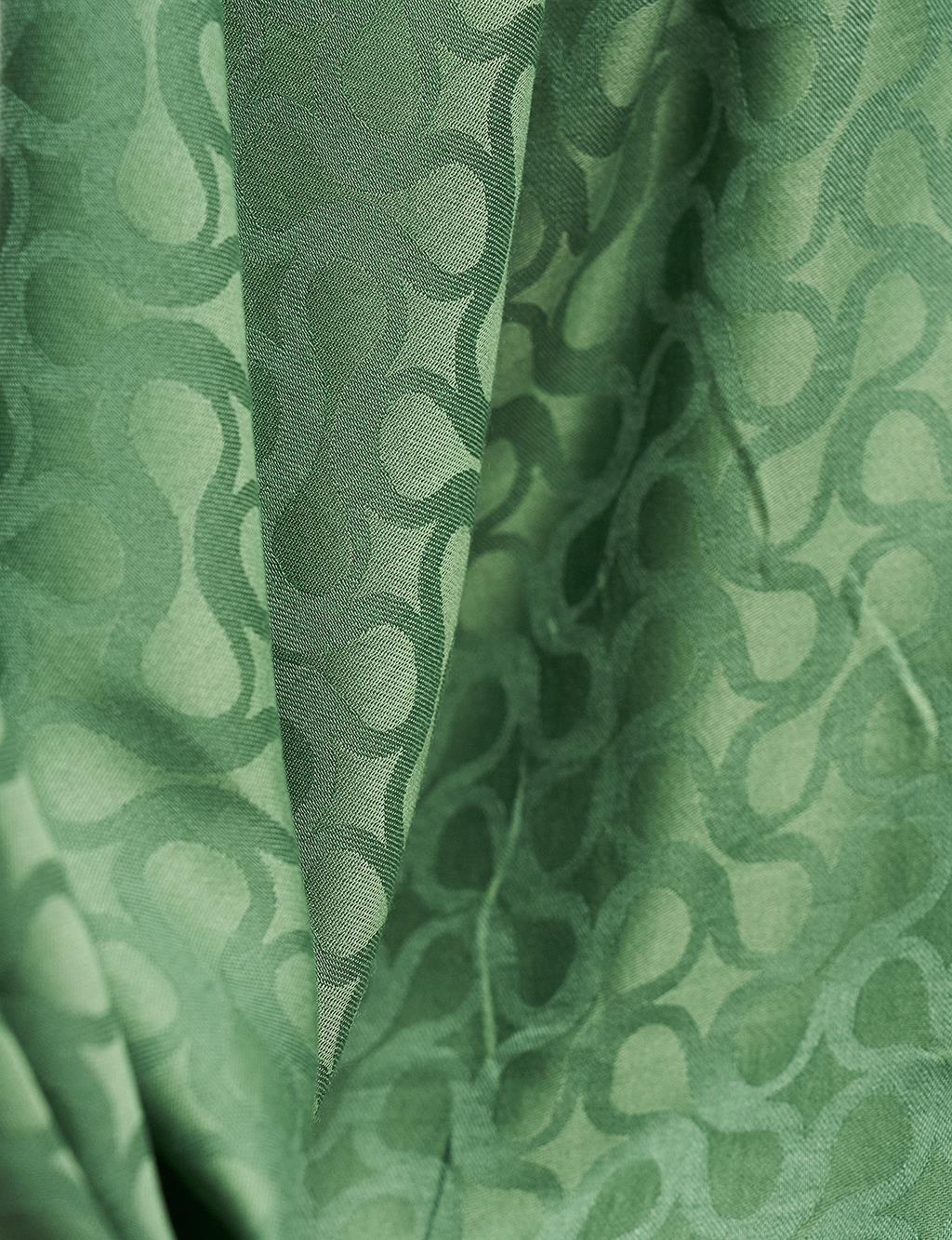 Spiral Patterned Scarf Green