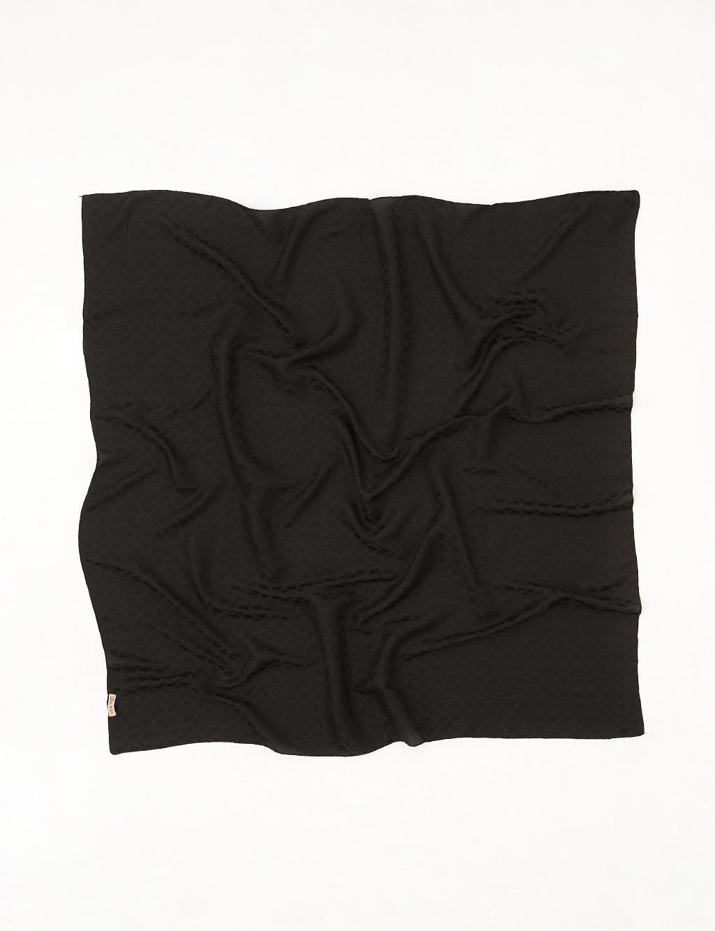 Spiral Patterned Scarf Black