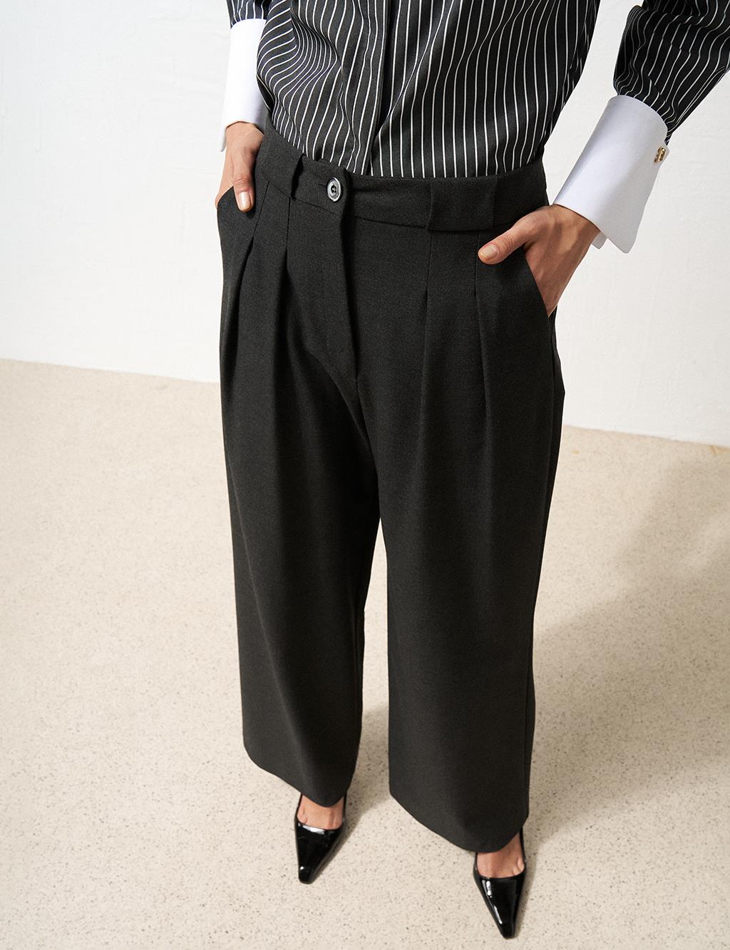 Pleated Wide-Leg Pants Dark Gray