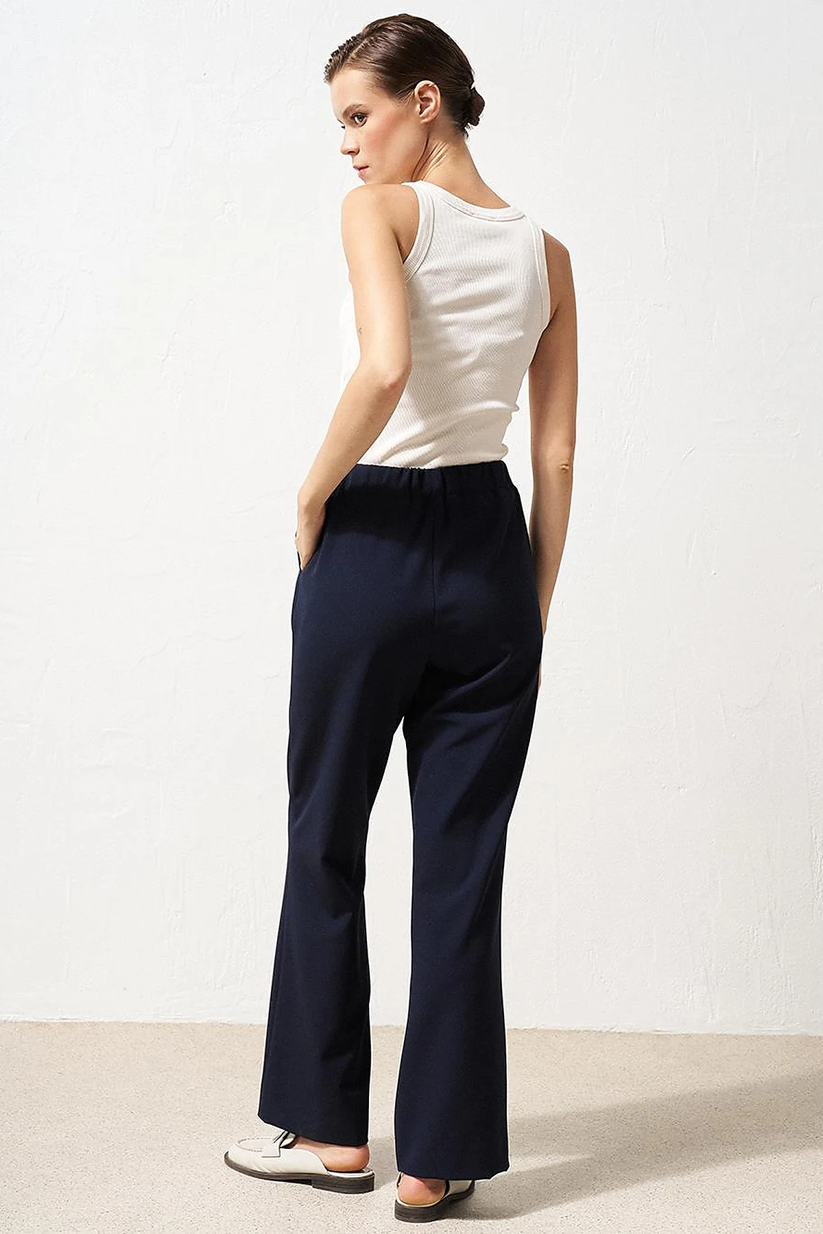 Beli Lastikli Basic Pantolon Lacivert
