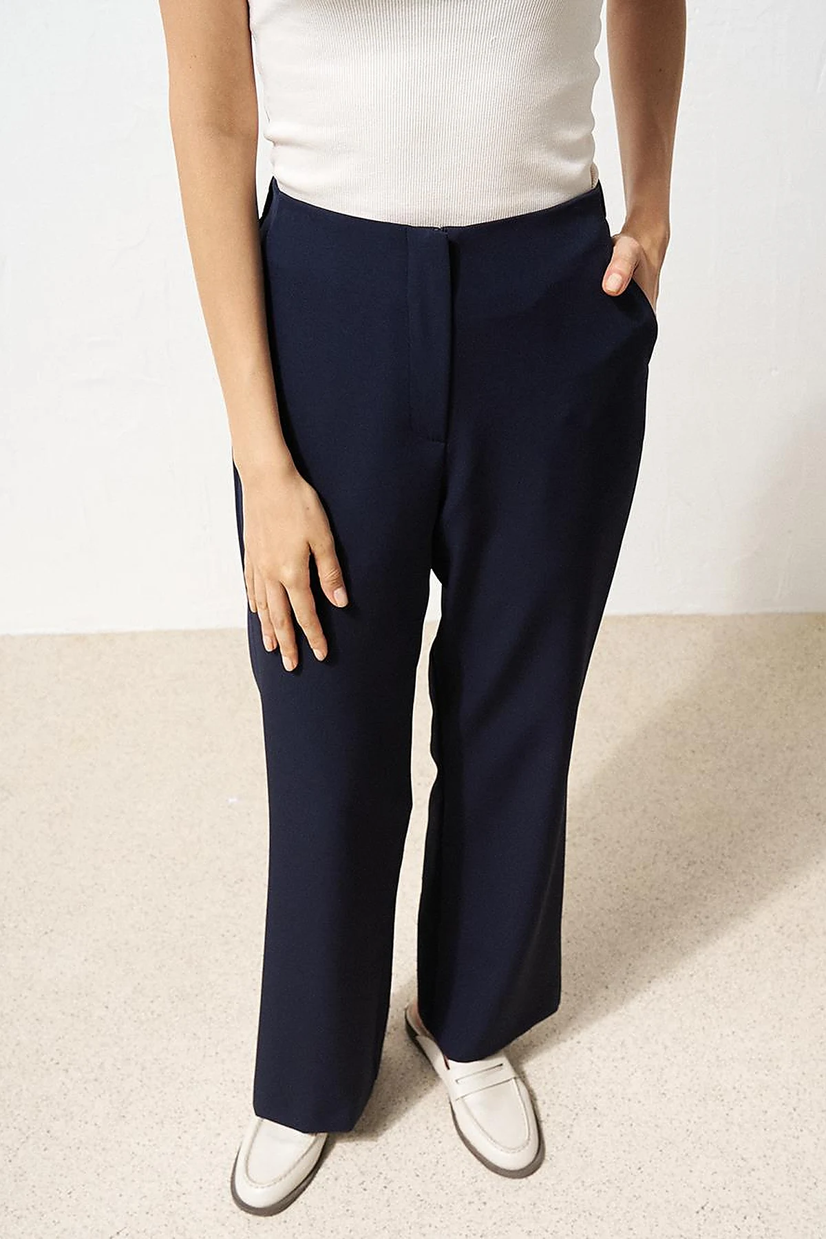Beli Lastikli Basic Pantolon Lacivert