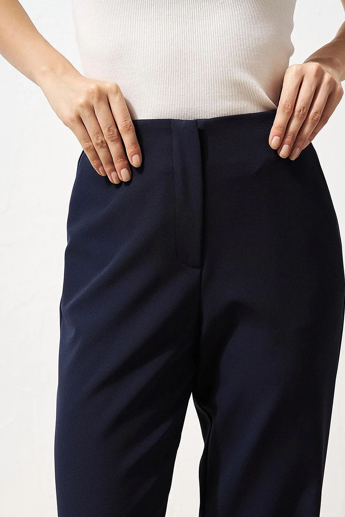 Beli Lastikli Basic Pantolon Lacivert