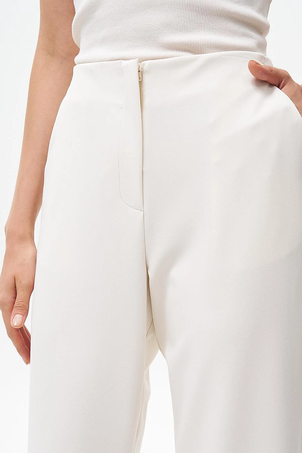 Beli Lastikli Basic Pantolon Ekru