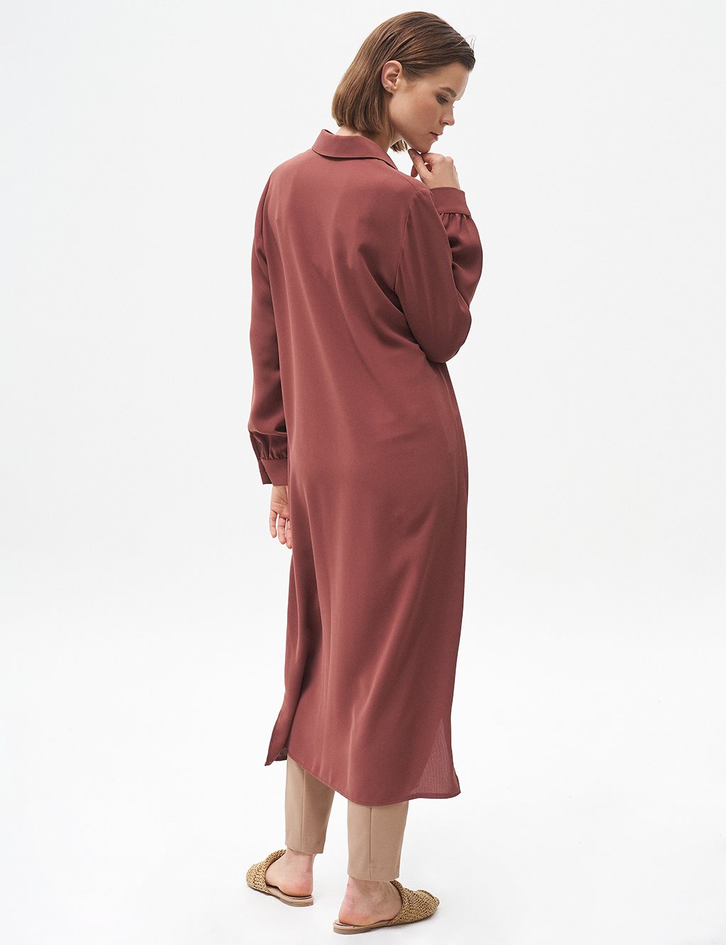 Button-Closed Long Tunic Cinnamon