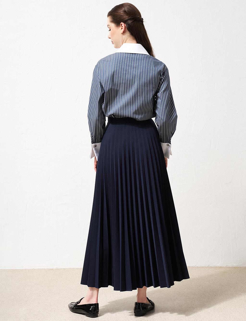 Zippered Pleated Skirt Navy Blue